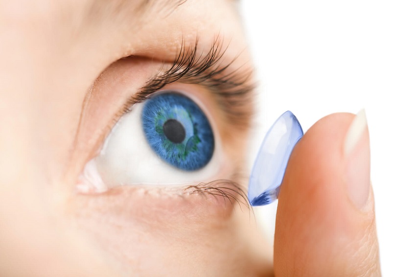 Contact-Lens-Irritations-and-Vision-Damaging-Risks.jpg